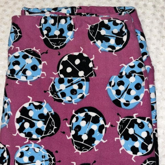 LuLaRoe OS One Size LADYBUG Leggings Pink Lilac Blue Black White - Picture 6 of 13